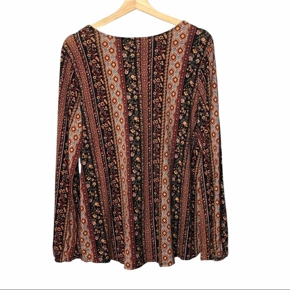 Daytrip Boho Button Down Floral V-Neck Flowy Long Sleeve Top L - Picture 2 of 13